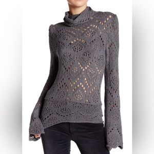 Free People Gray Open Knit Crochet Turtleneck Sweater Women’s M/L Scallop Hem